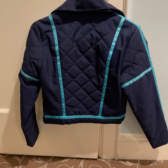 Adorable jacket - Picture 3 of 3